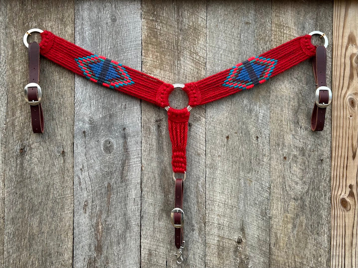 38 inch Detailed Red Breast Collar